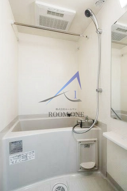 バス・シャワールーム　お風呂です。