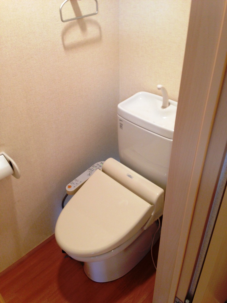 バス・シャワールーム　シャワートイレ付