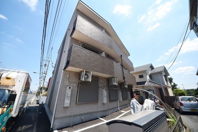 建物外観　タウンハウジングまで