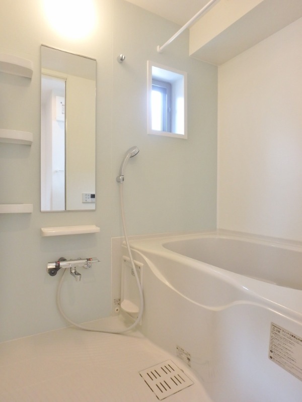 バス・シャワールーム　図面と現状に相違がある場合には現状を優先