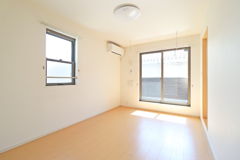 居室・リビング　図面と現状に相違がある場合には現状を優先