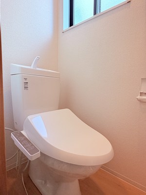トイレ　シンプルで使いやすいトイレです