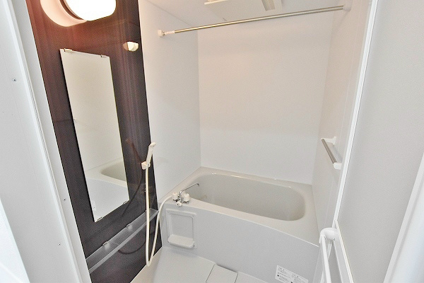 バス・シャワールーム　浴室