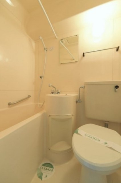 バス・シャワールーム　同仕様写真