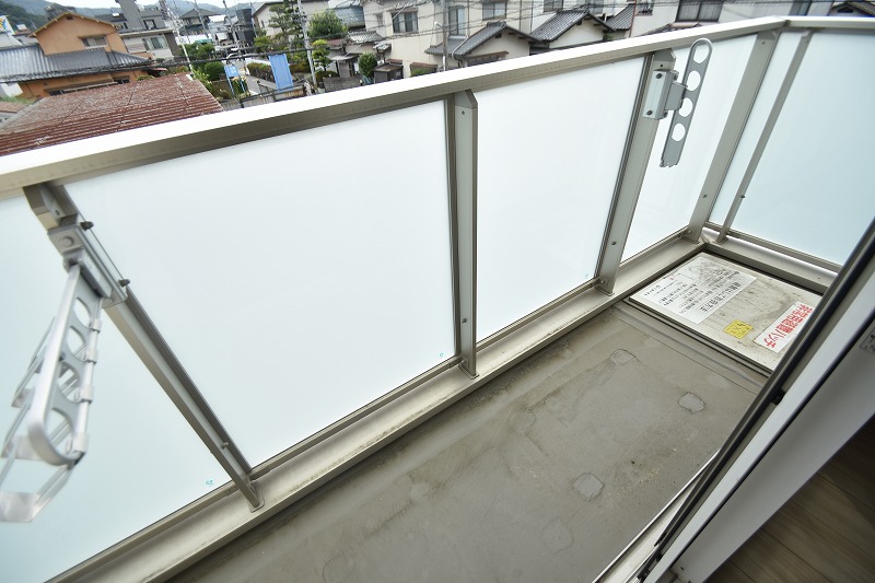 バルコニー　【Ｄ－ｒｏｏｍ英】南向きバルコニー