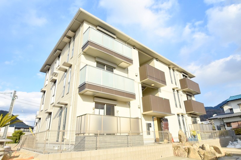 建物外観　【Ｄ－ｒｏｏｍ英】ＪＲ海田市駅徒歩２０分