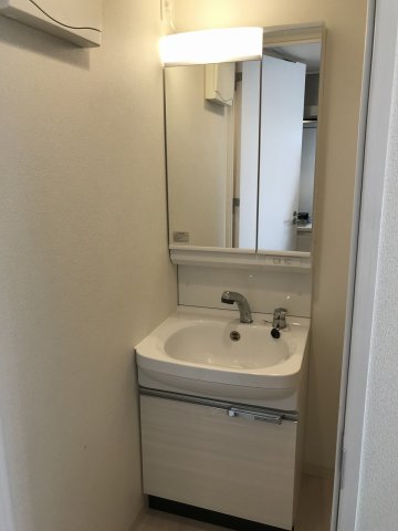 洗面設備　参考写真