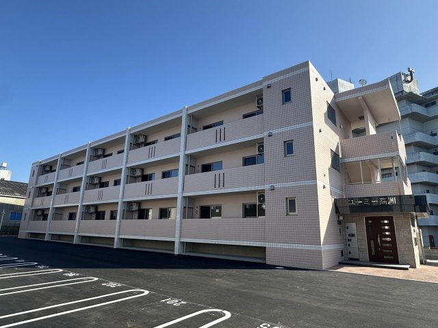 建物外観　ユーミー高洲の外観