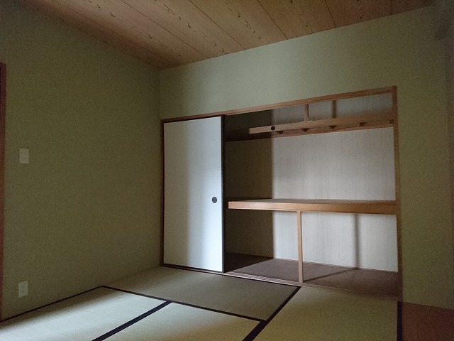 居室・リビング　畳のお部屋です