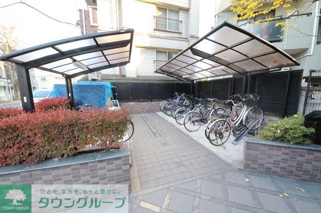 駐車場　★駐輪場★