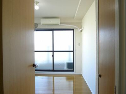 居室・リビング　※別室参考写真