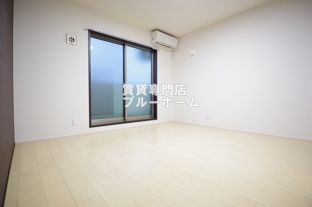 その他部屋・スペース　別角度からの洋室！