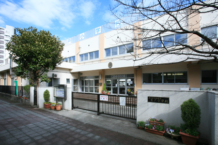小学校　青戸小学校ひまわり学級（小学校）まで1346m