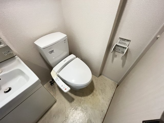 トイレ　参考写真
