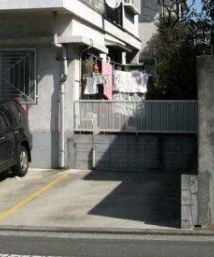 駐車場　敷地内駐車場あり（10000円）☆
