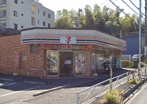 コンビニ　セブンイレブン横浜獅子ヶ谷1丁目店（コンビニ）まで434m