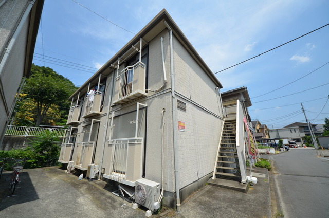 建物外観　★緑の多い、住みよいエリアに建つシングル物件★