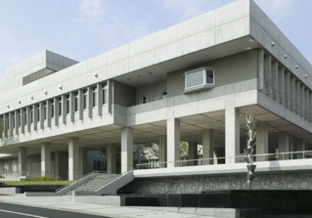 大学・短大　多摩美術大学（大学・短大）まで488m