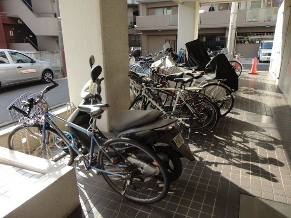 駐車場　★共用設備★