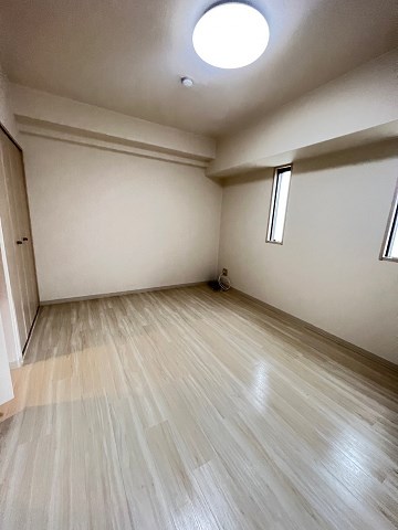 その他部屋・スペース　使い勝手のいい寝室です