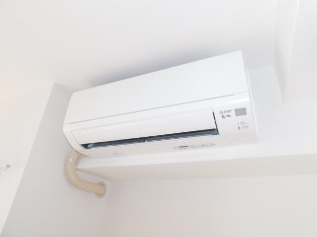 その他設備　エアコンあります