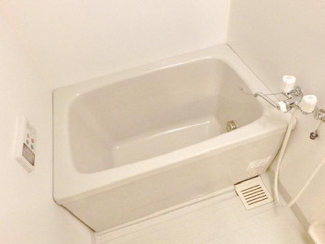 バス・シャワールーム　※別部屋の参考写真です。