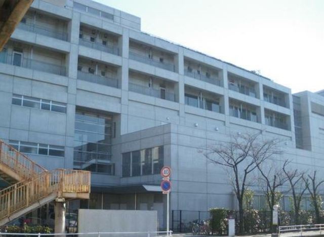 役所　市川市役所（役所）まで810m