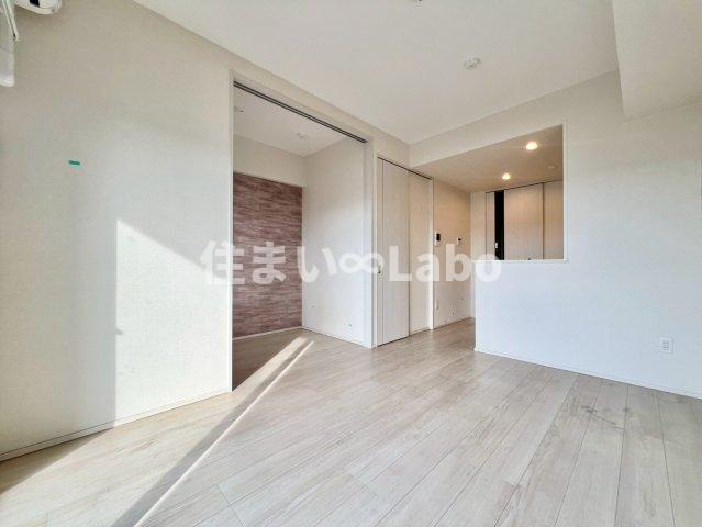 居室・リビング　同建物別部屋参考写真
