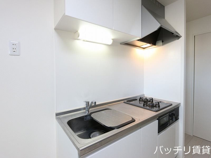 キッチン　同型タイプの為、現状を優先いたします。