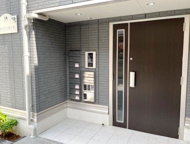 エントランス　☆共用部分もキレイ☆