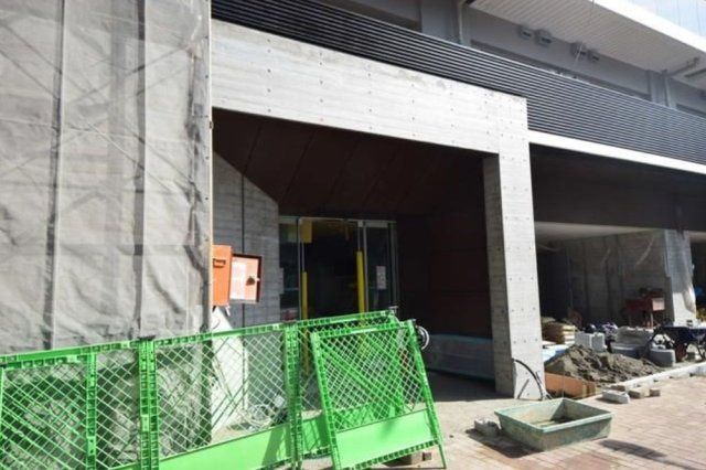 エントランス　建物の内部です