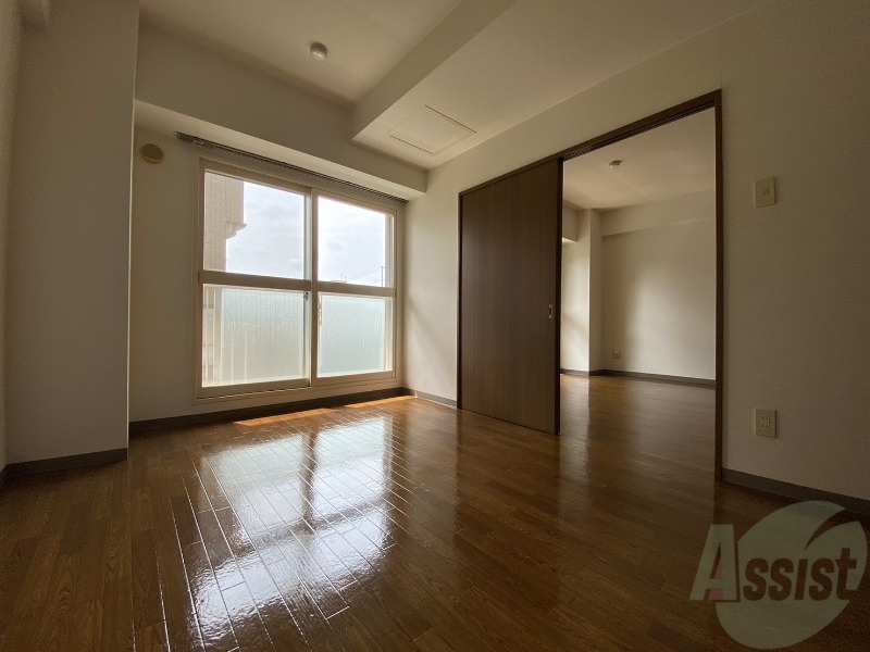 その他部屋・スペース　洋室がもう一つ。お部屋が多いのはうれしいですね！