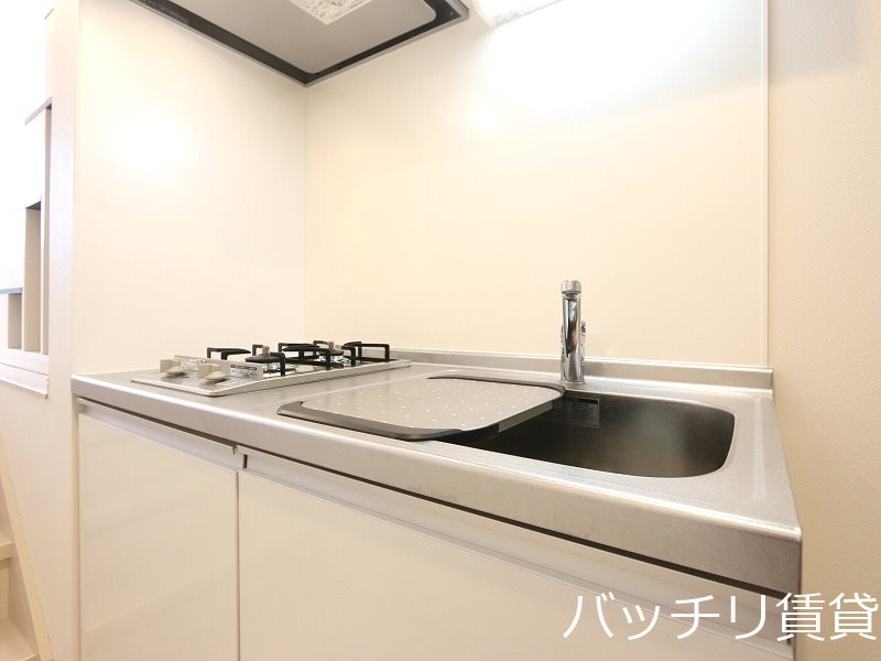 キッチン　同型タイプの為、現状を優先致します。