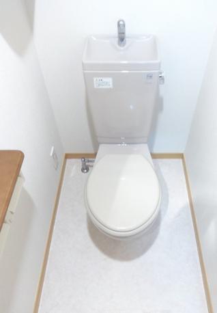 トイレ　※別部屋参考写真