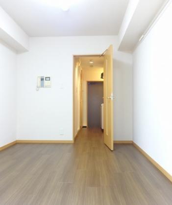 居室・リビング　※別部屋参考写真