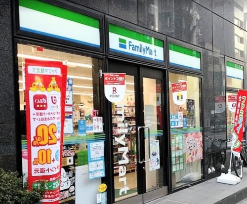 コンビニ　ファミリーマート 蔵前店（コンビニ）まで154m