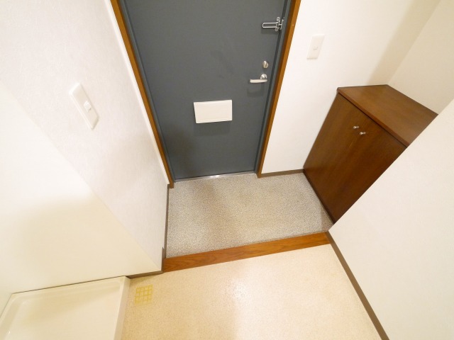 玄関　シンプルで使いやすい玄関です