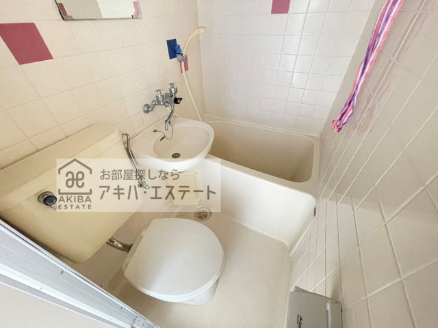 バス・シャワールーム　同一仕様写真