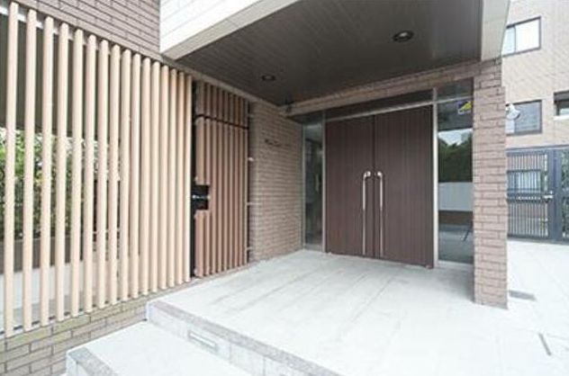 エントランス　プラムコート東中野