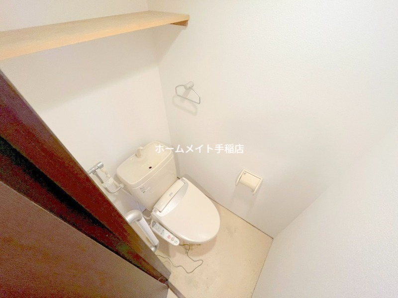 トイレ　ウォシュレット付き♪