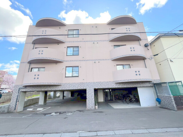 建物外観　外観写真でございます！