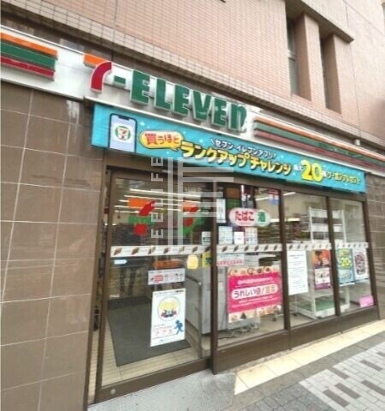 コンビニ　セブンイレブン新宿山吹町店（コンビニ）まで223m