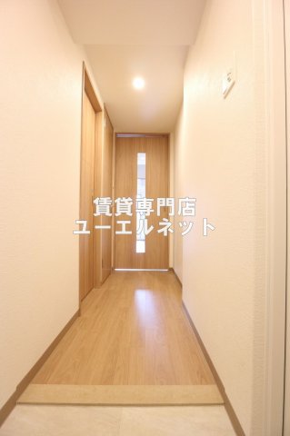 玄関　住まいの顔ともなる玄関