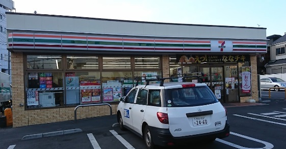 コンビニ　セブン-イレブン+板橋教育科学館前店（コンビニ）まで339m