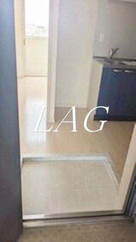 玄関　玄関です。