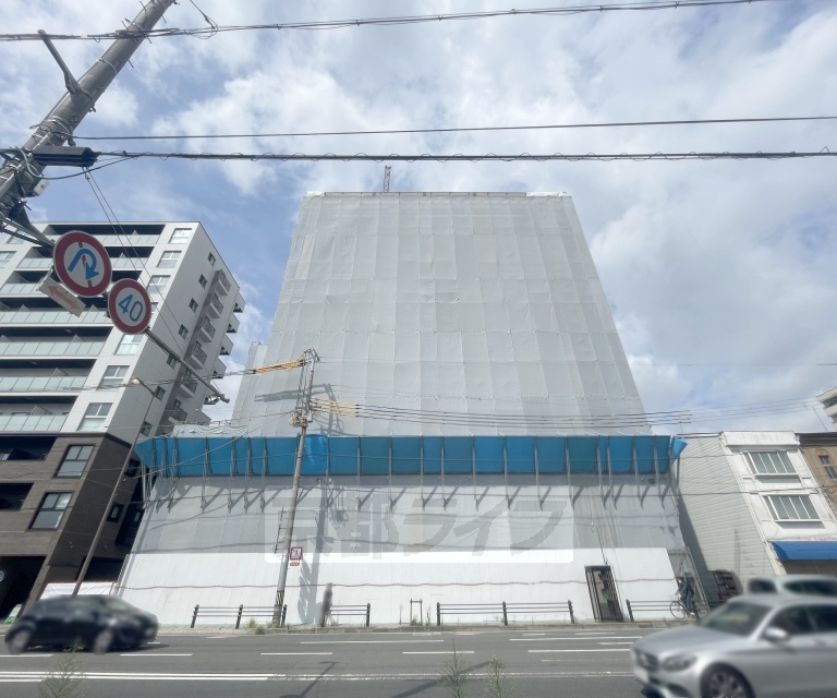 建物外観　建築中