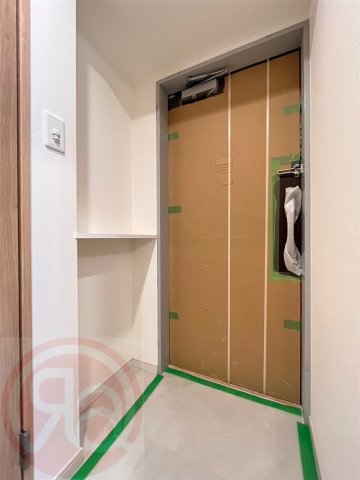 スプランディッド弁天町の玄関写真