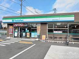 コンビニ　ファミリーマート（コンビニ）まで171m