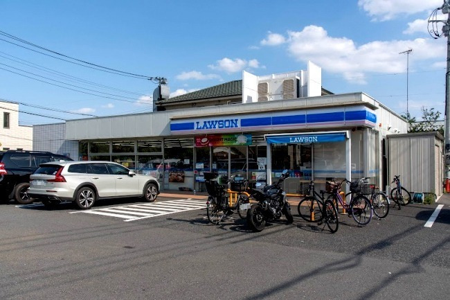 コンビニ　ローソン 東大和清水五丁目店（コンビニ）まで683m