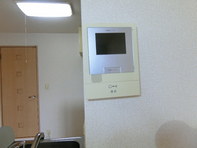 セキュリティ　モニター付きインターフォン